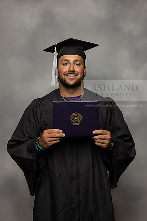 037SpGradBachelorArts0524CCP10861