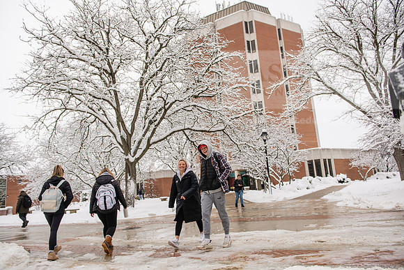 WinterCampusLife0123ALW_3944