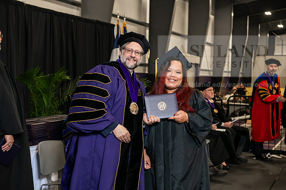 155SPGradBachelorScience0525AWB_3901