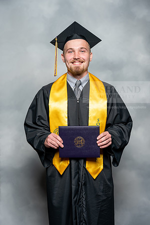 007SPGradBachelorSciSocialWork0525AU-Graduation-2025-Andrew-1320