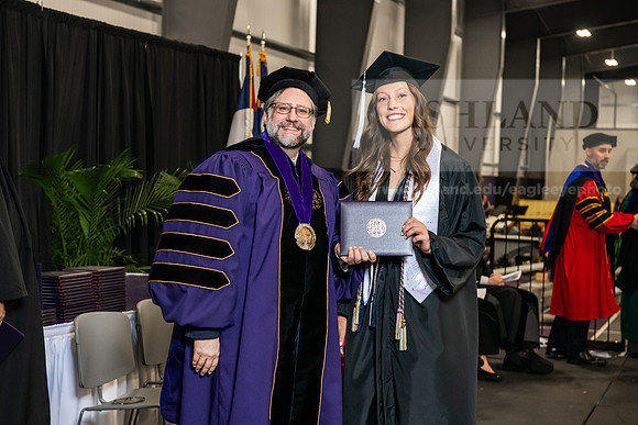 180SPGradBachelorScienceEducation0525AWB_4614