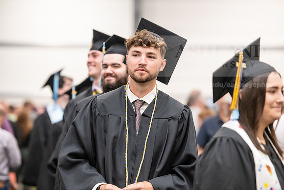 321SpGradProcessional0524AWB_8710