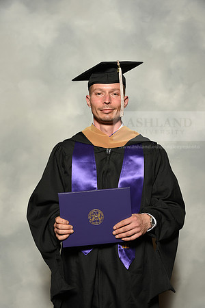 124MasterBusinessWiGrad1221MP7_0736