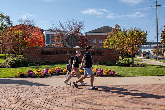FallCampusLife1024AWB_5667