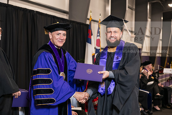 084SpGradMasterBusiness0524AWB_9264
