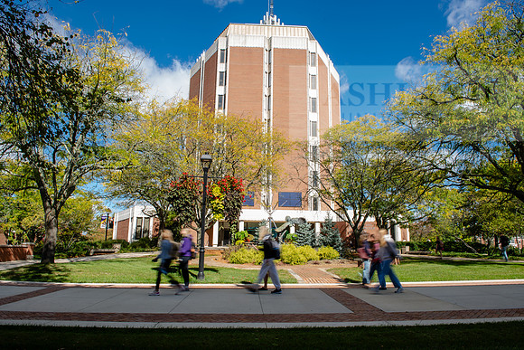 FallCampusLife1024AWB_1868