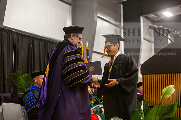 007SpGradBachelorScience0525JH6Q8B9062