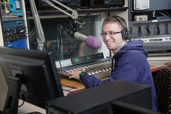 WRDLRadio0916ALW_8091