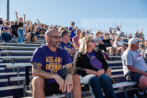 HOCOAUvOHDomFootballGame1024ALW_8964