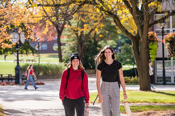 FallCampusLife1024AWB_5532