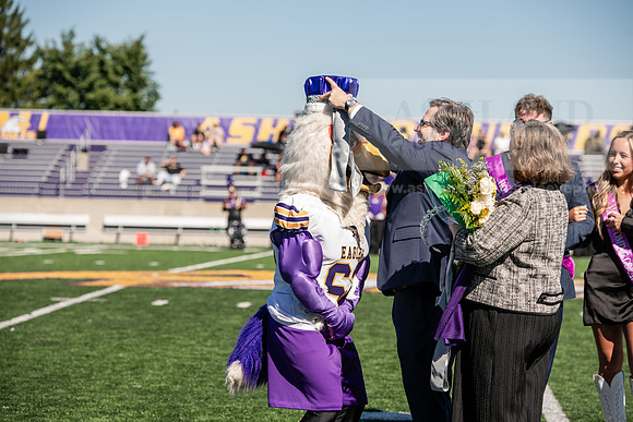 HOCOAUvOHDomFootballGame1024AWB_0816