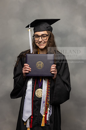 046SpGradBachelorArts0524CCP10864