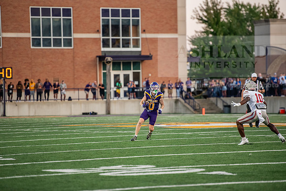 AUvIUPFootball0924ALW_8377
