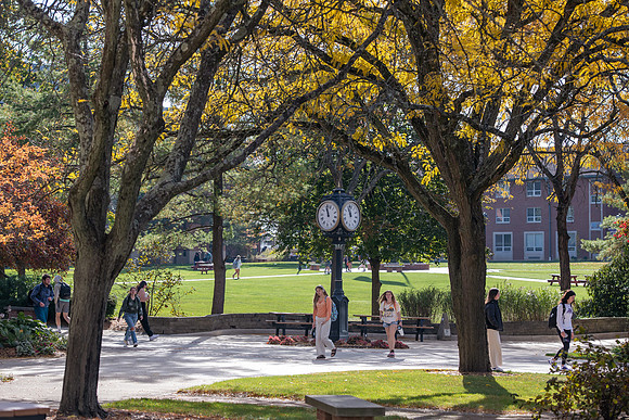 FallCampusLife1024AWB_5540