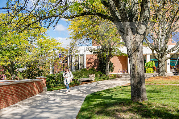 FallCampusLife1024AWB_1800