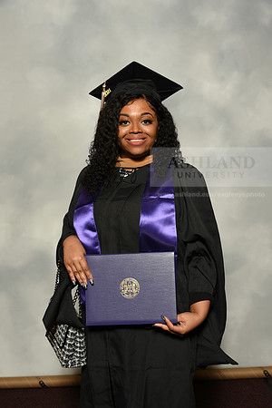 014MasterBusinessWiGrad1221MP7_0656