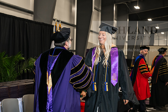 208SpGradMasterBusinessAdmin0525AWB_3211
