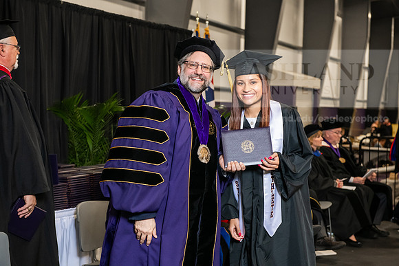 107SPGradBachelorScience0525AWB_3865