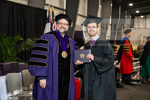 171SPGradBachelorScienceEducation0525AWB_4607