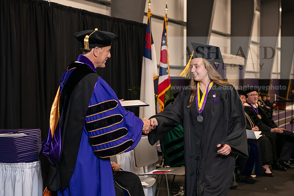 175SpGradBachelorNursing0524AWB_9827