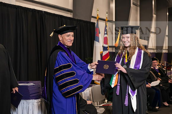 024SpGradBachelorNursing0524AWB_9724