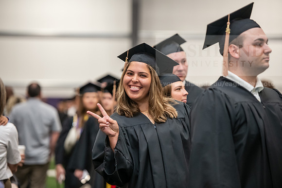 285SpGradProcessional0525AWB_2506