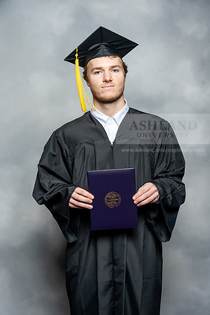 072SpGradBachelorScience0525AU-Graduation-2025-Andrew-0815