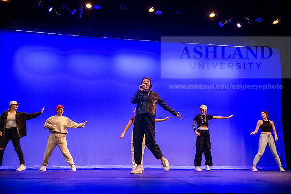 FSLLipSyncComp1124AWB_1453
