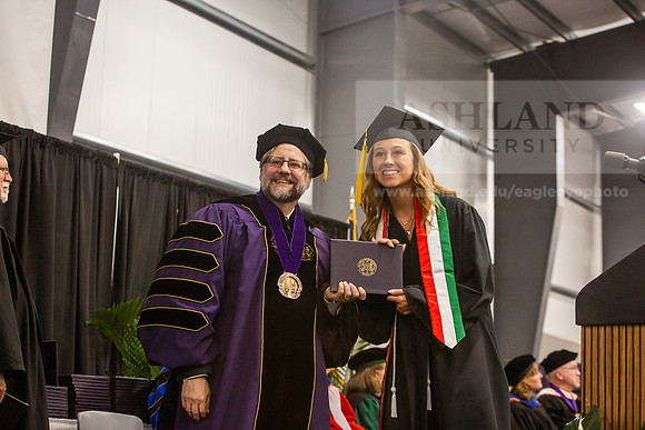 057SpGradBachelorScience0525JH6Q8B9088