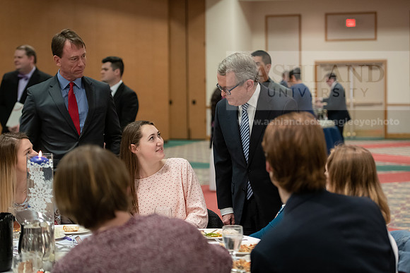 AsbrookGovMikeDeWine0120ALW_8716