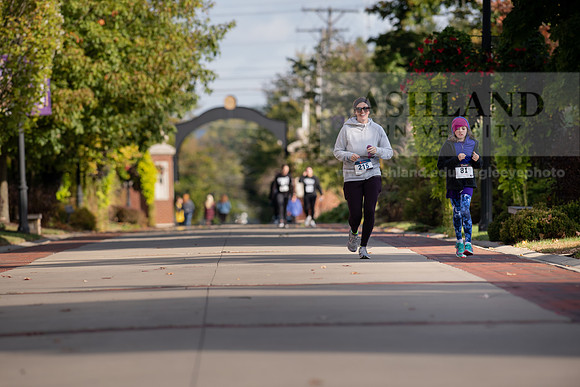 Homecoming5kFunRunWalk1019ALW_4573