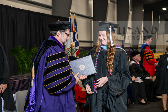 015SpGradMasterEducation0525AWB_2981
