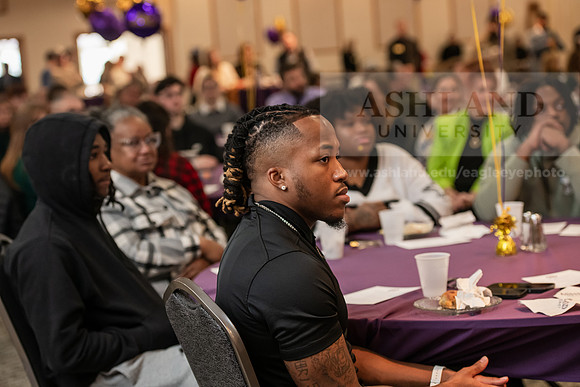 WinterGradCelebration1224AWB_5897