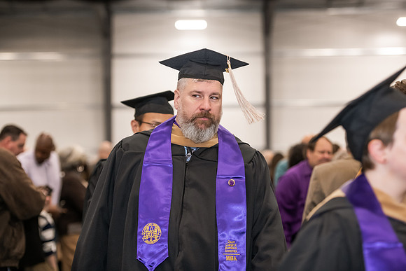 031WIGradProcessional1222ALW_0087