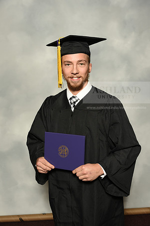 037BachelorBusinessWiGrad1221MP7_0936