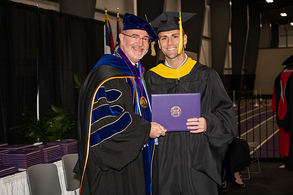 003WIGraduates1222ALW_0711