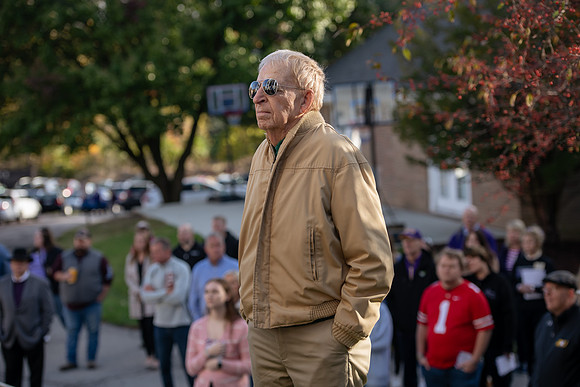 HomecomingUSAHouseRibbonCeremony1023AWB_6161