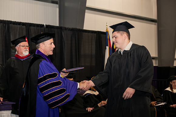 197SPGraduates0522ALW_1578