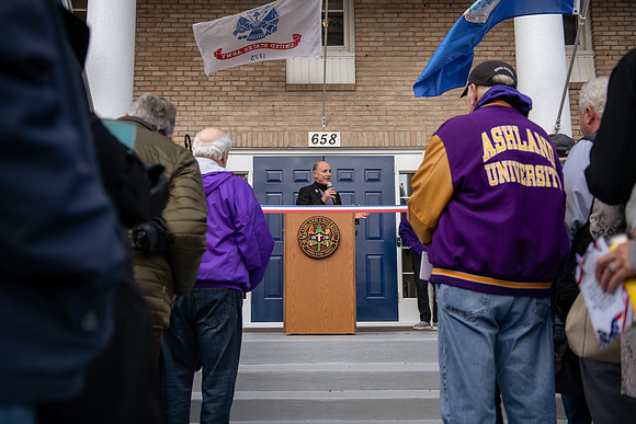 HomecomingUSAHouseRibbonCeremony1023AWB_6074