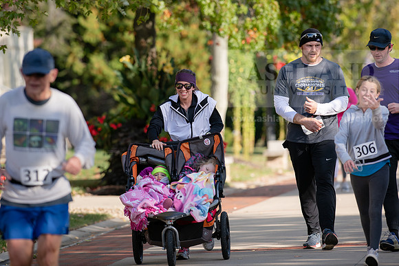 Homecoming5kFunRunWalk1019ALW_4431