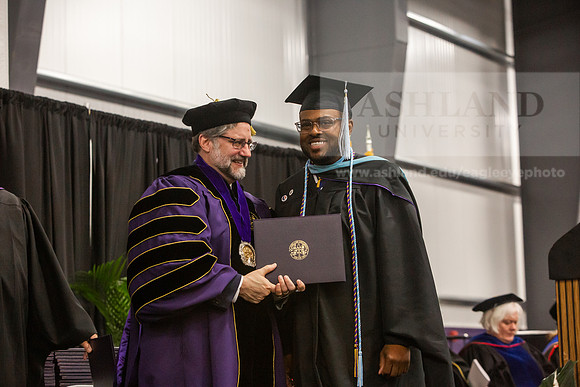 024SpGradMasterEducation0525JH6Q8B8596