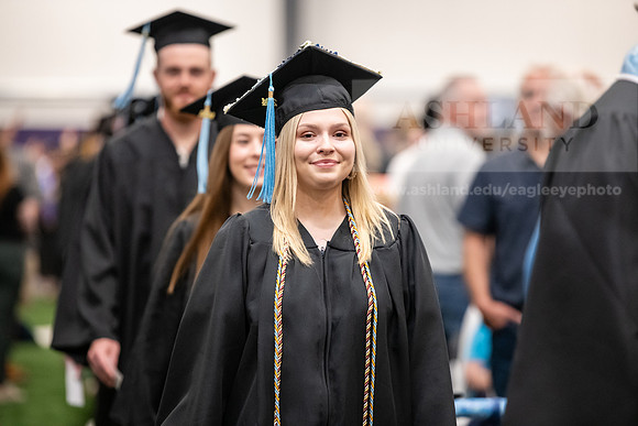 335SpGradProcessional0524AWB_8714