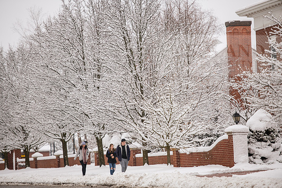 WinterCampusLife0123ALW_3610
