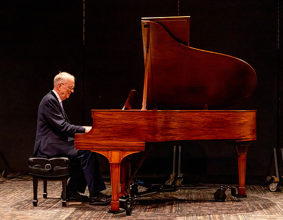 DedicatoryPianoRecital_0924MC_3268