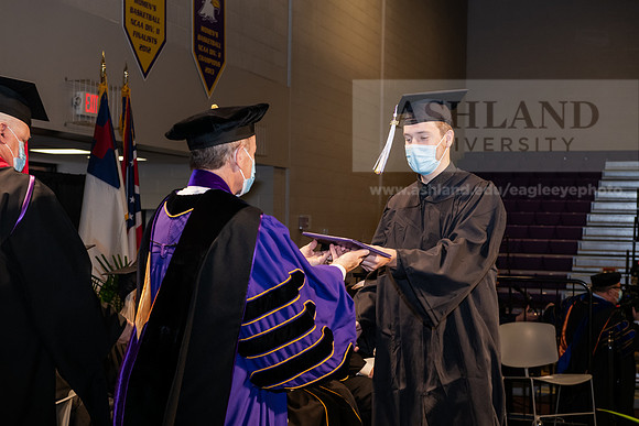 036BachelorArtsWiGrad1221ALW_6857