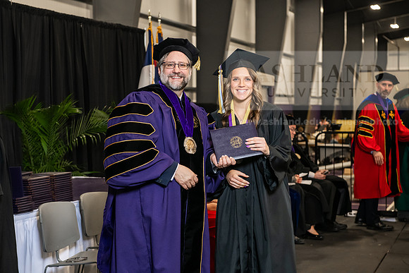 022SPGradBachelorScienceEducation0525AWB_4486