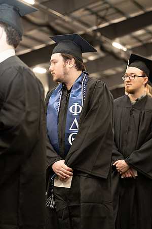 101WIGradProcessional1222FU1A0687