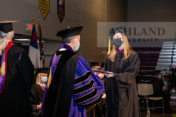 085BachelorScienceWiGrad1221ALW_6958
