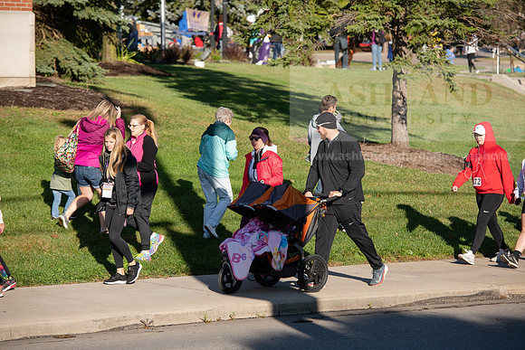 Homecoming5kFunRunWalk1019ALW_4053
