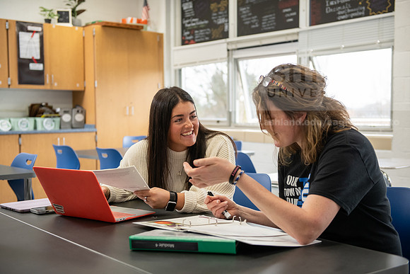 EducationStudentTeachingBurdette0424AWB_2522